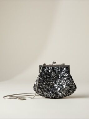 Vintage Accessory Lady Sequin Beaded Kiss Clasp Purse Black